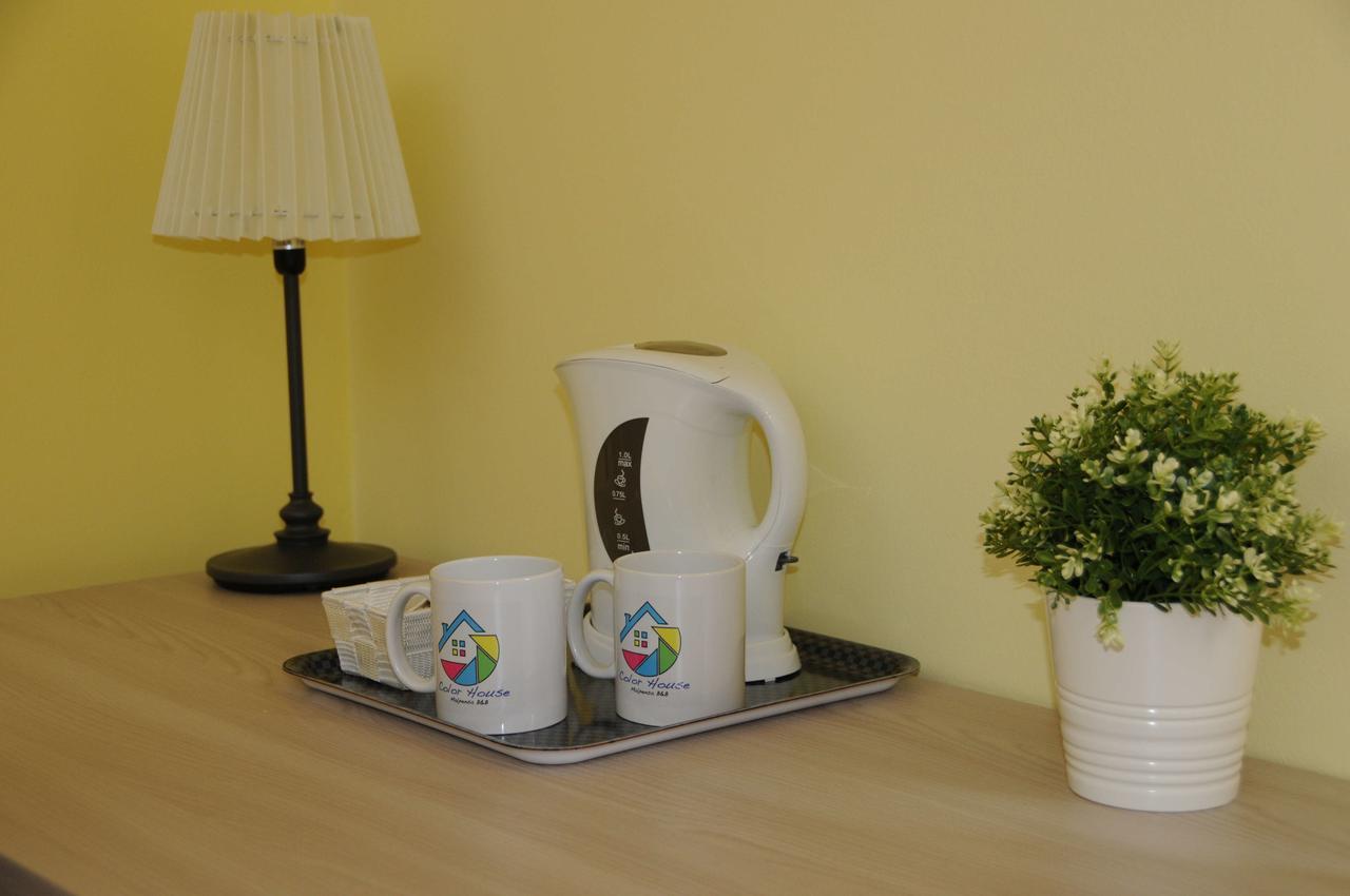 Color House Malpensa B&B Cassano Magnago Exteriör bild