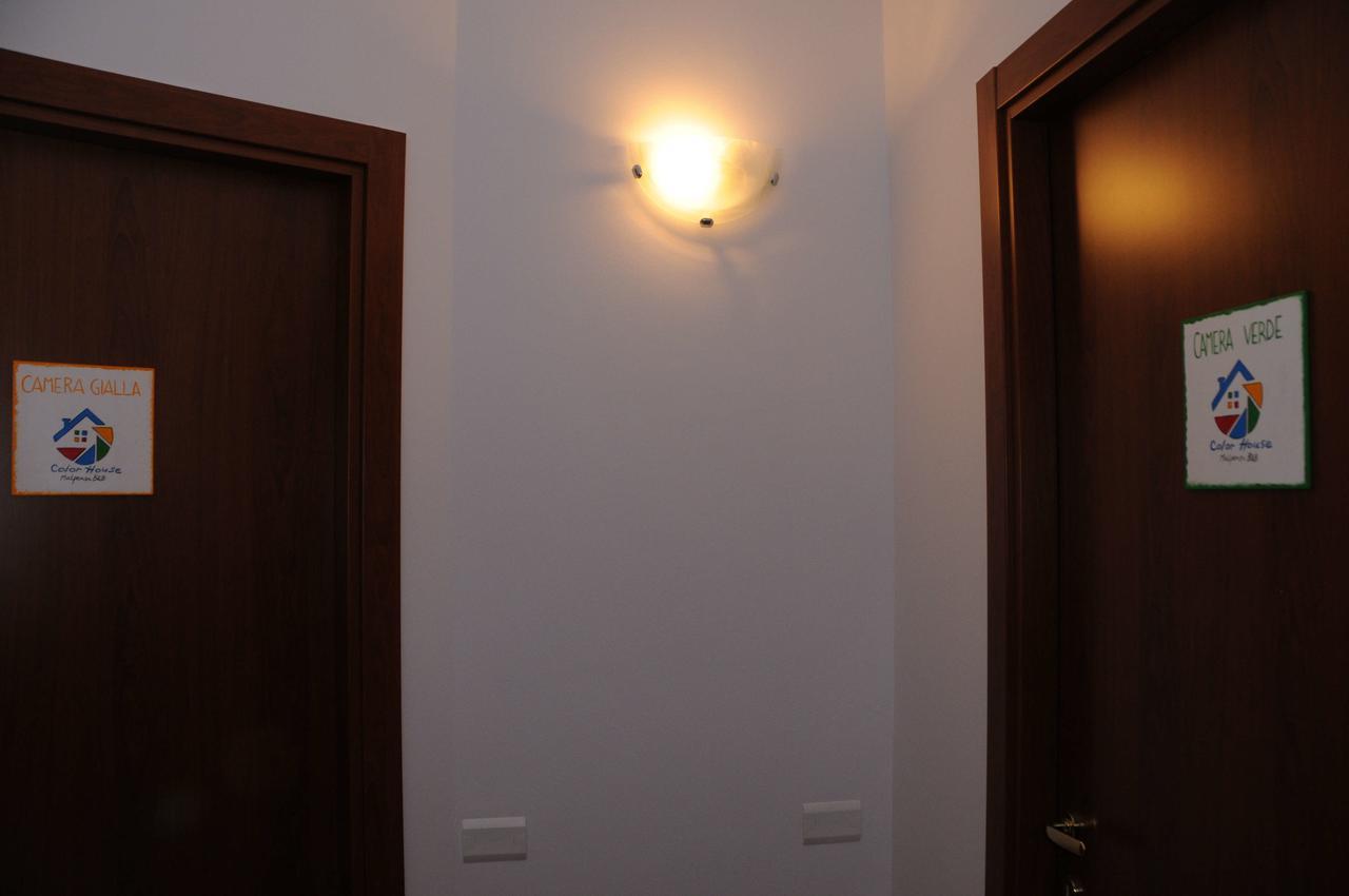 Color House Malpensa B&B Cassano Magnago Exteriör bild